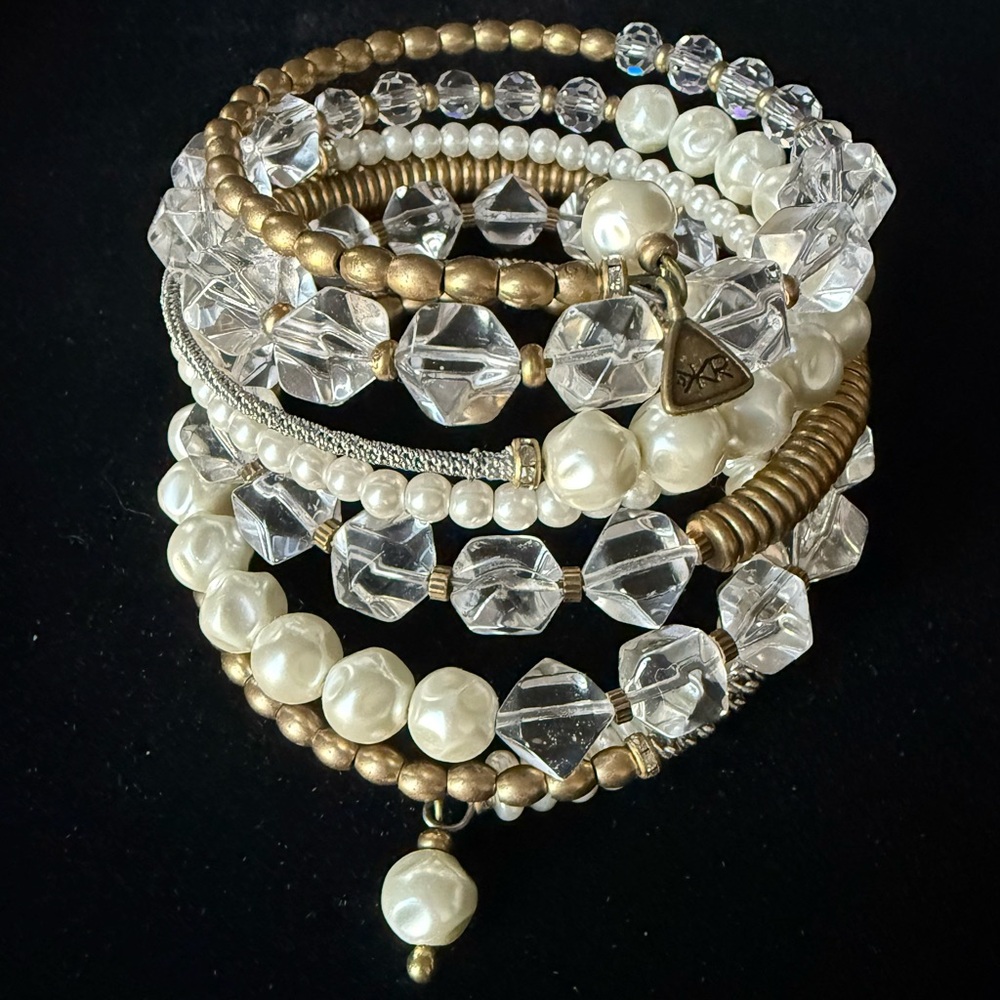 Silpada Practical Pearls Bracelet